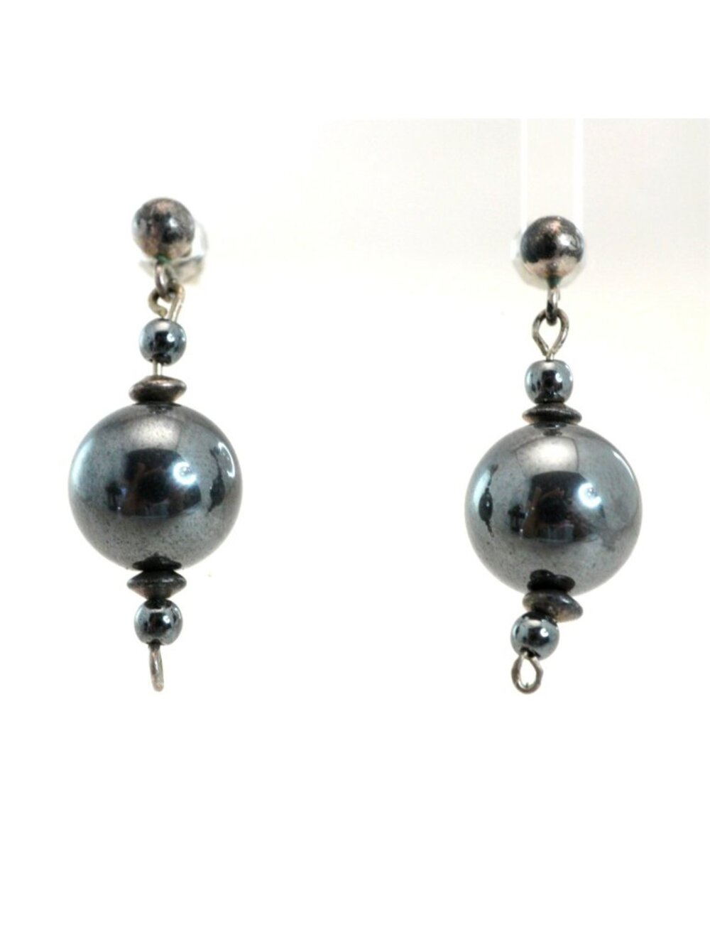 Vintage Gunmetal Gray Bead Dangle Earrings Silver Tone Stud Drops